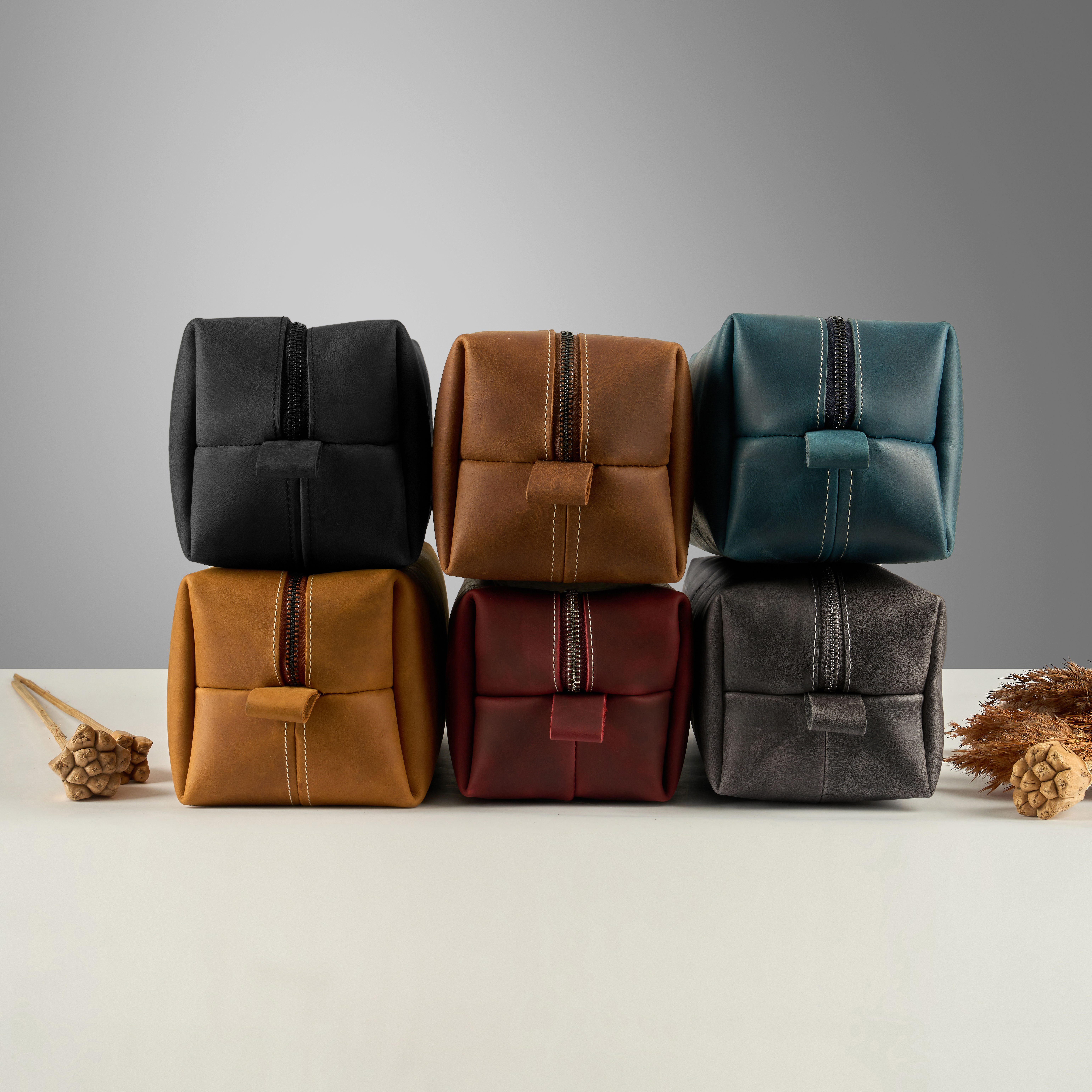 emrebey8709 (2) Personalized Leather Dopp Kit - Image 10