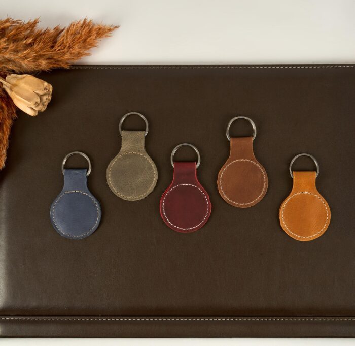 Personalized Round Leather Keychain, Custom Leather Circle Keychain for Birthday Gift, Name Initial Personalized Gift, Gift for Him - Image 3